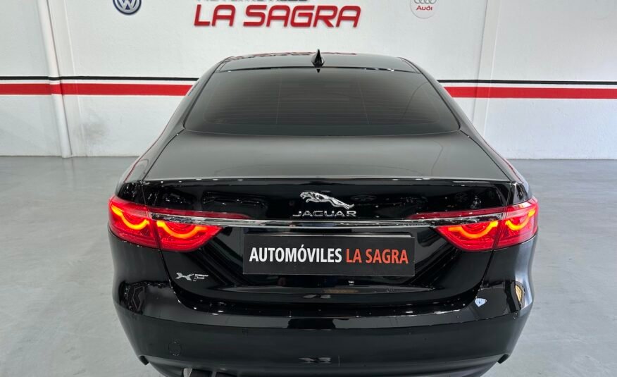 JAGUAR XF PURE