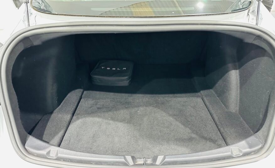 TESLA MODEL 3 ESTANDAR PLUS RWD