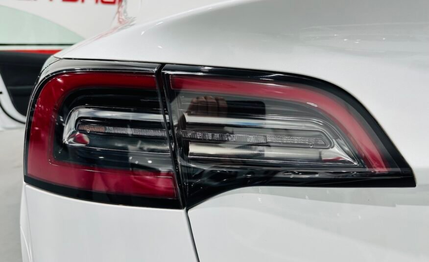 TESLA MODEL 3 ESTANDAR PLUS RWD