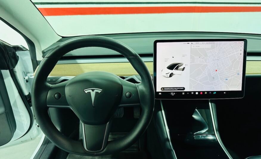 TESLA MODEL 3 ESTANDAR PLUS RWD