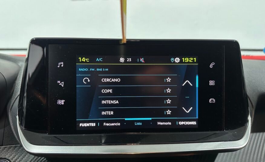 PEUGEOT e 2008 ACTIVE